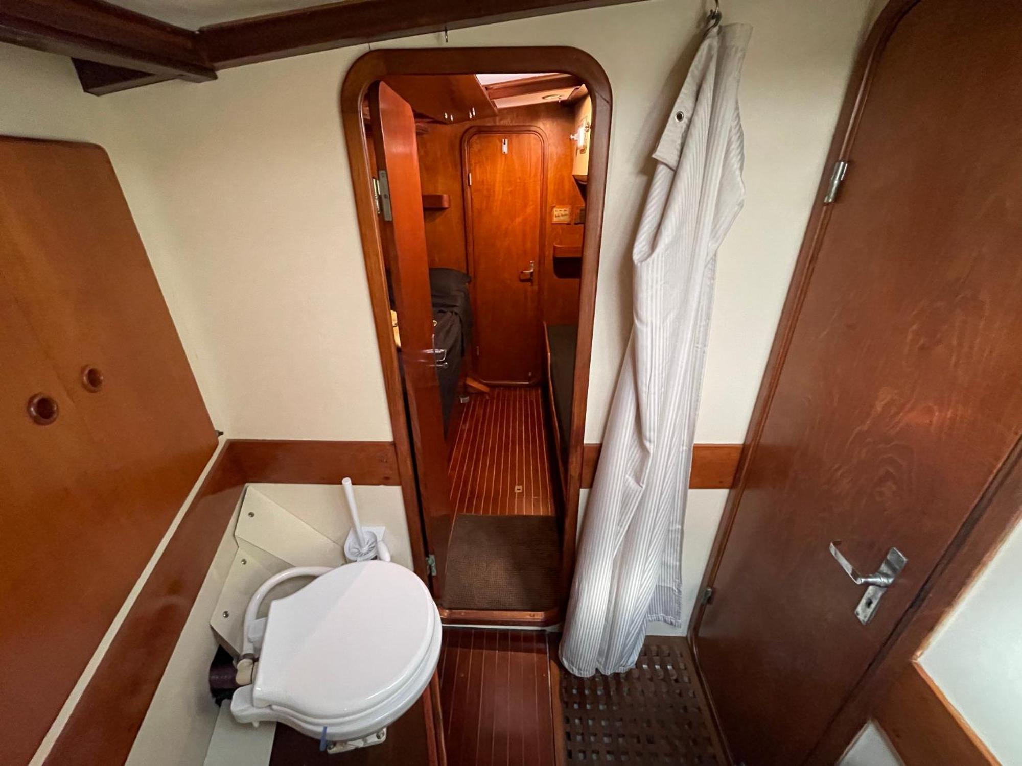 Sailboat B&B On Board Katania Zewnętrze zdjęcie